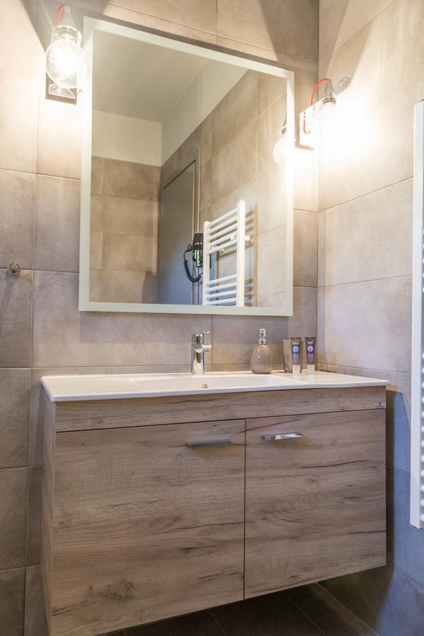 Amera - Troumpas Family Apartments Leonídion エクステリア 写真
